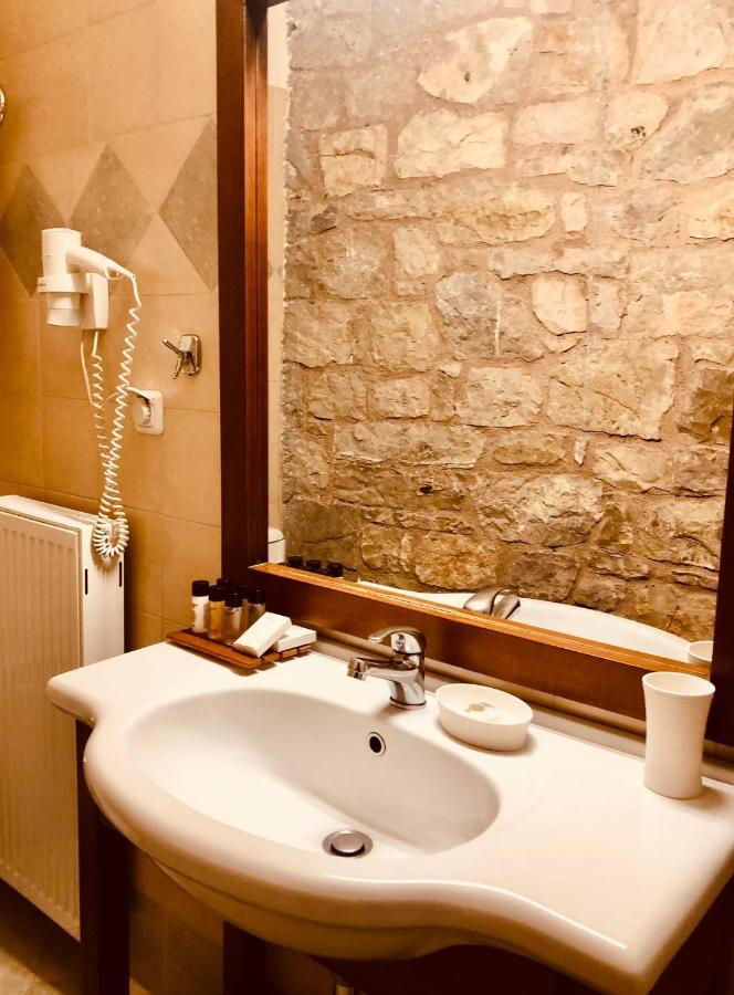 Alpen House Hotel & Suites Arachova Exterior foto