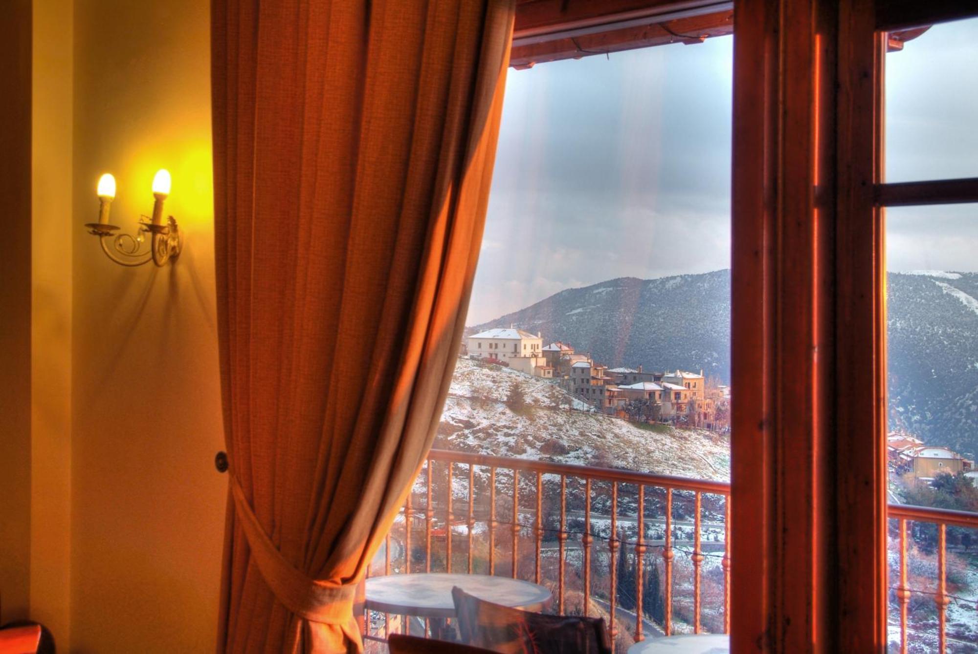 Alpen House Hotel & Suites Arachova Exterior foto
